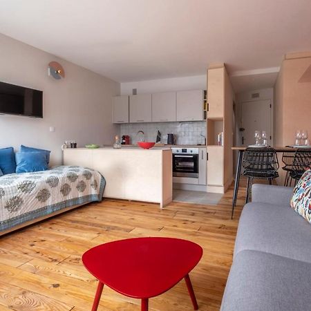 Modern Studio With Mont Blanc View And Pool Chamonix Exteriör bild